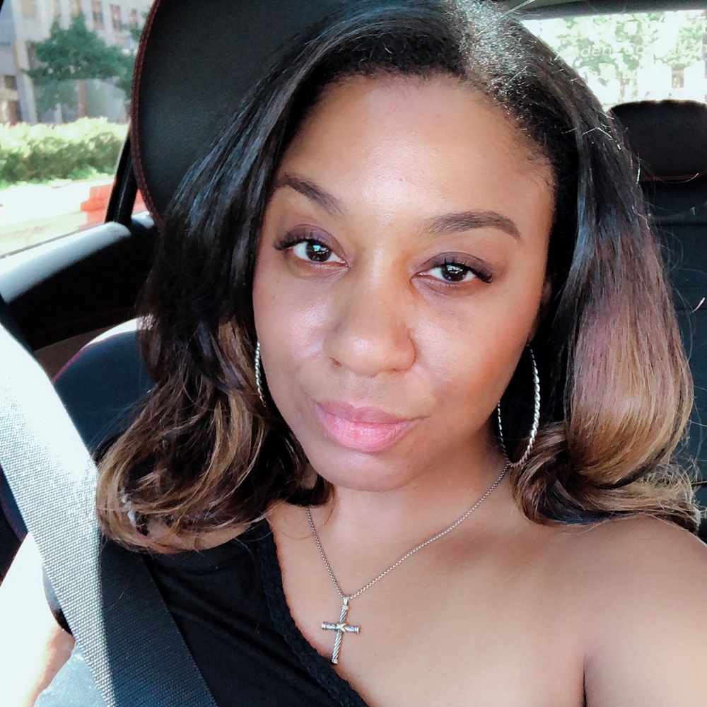 Meet your Posher, Tiffany